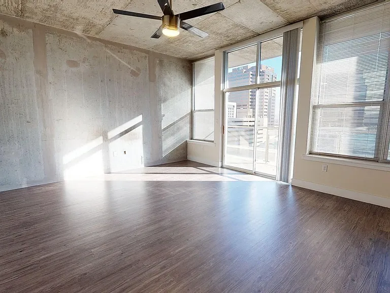 Skyline Lofts — Photo 39