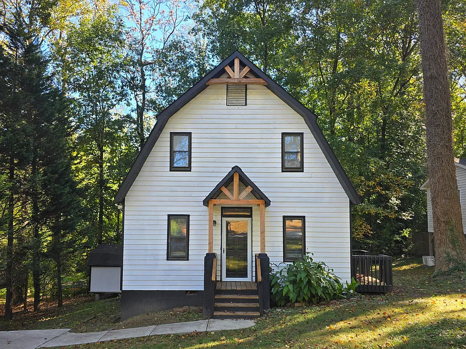 4309 Walnut Hollow Dr