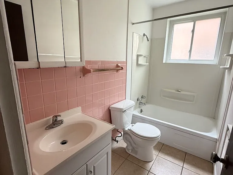 6113 Red Arrow Hwy #C — Photo 8