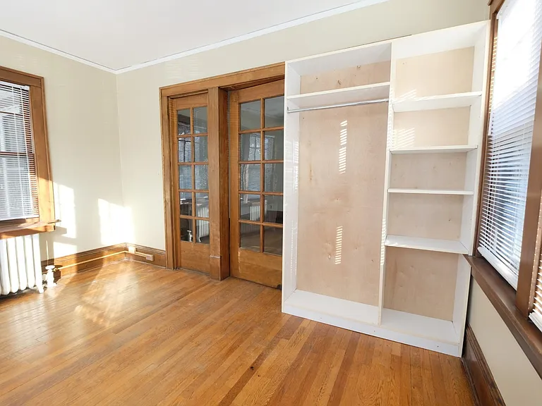 Step into elegance at Central Lakes of Uptown, where spacious interiors meet modern design. Enjoy natural light in this beautifully crafted living space, perfect for relaxation and creativity. Explore your new home today!