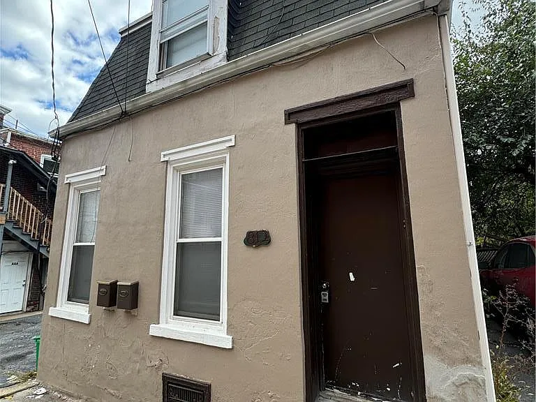 812 Chestnut St #B — Photo 2