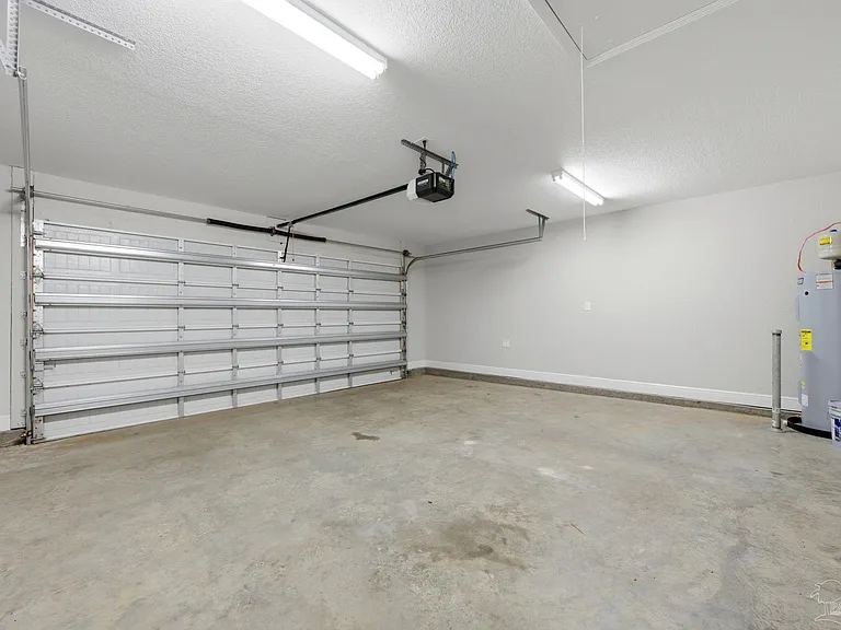 1454 Windy Ln — Photo 25
