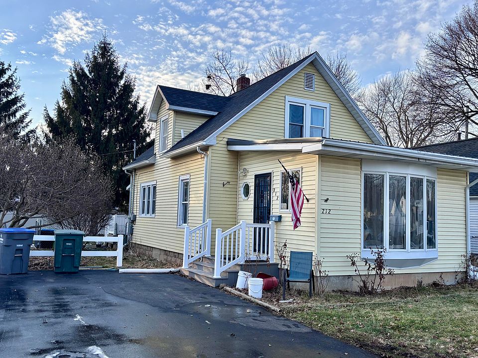 1st image of 212 Ilene St