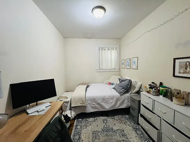 3 bed, 9999 sqft, $3,500 — Photo 2