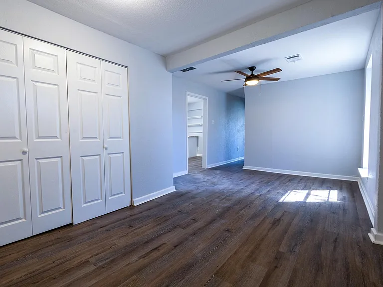 2304 Thrasher Ln #A — Photo 10