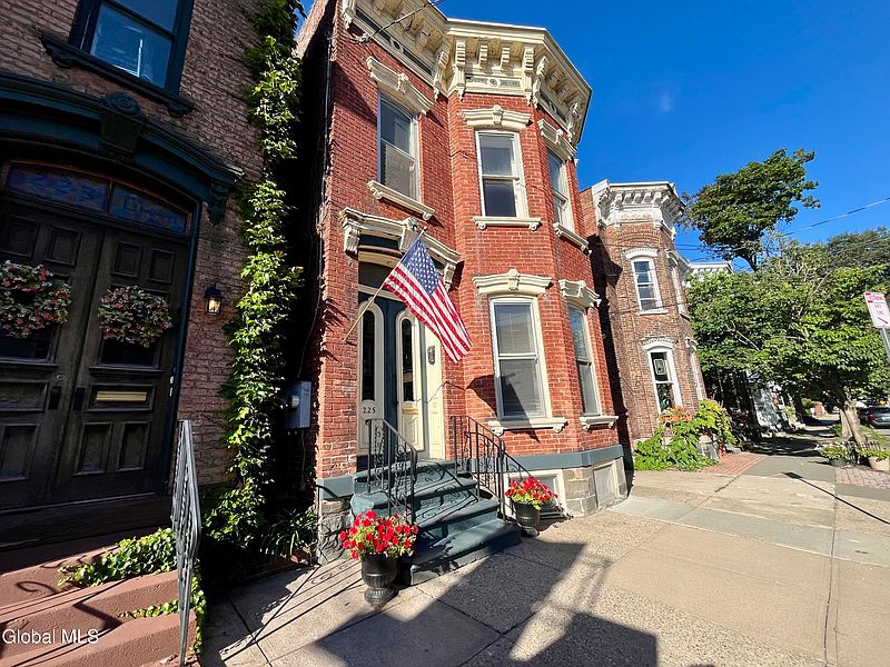 2nd image of 225 Green Street
