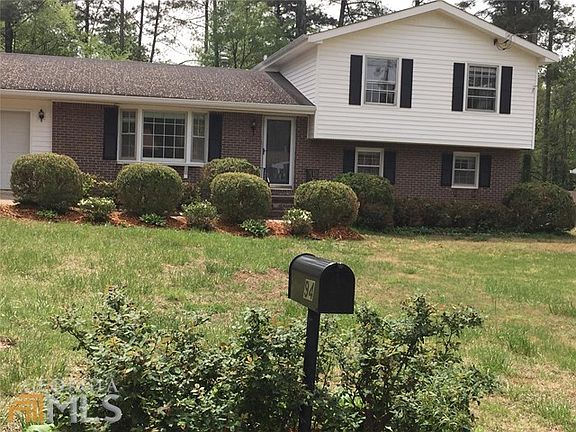 2nd image of 94 Huntwood Dr SE
