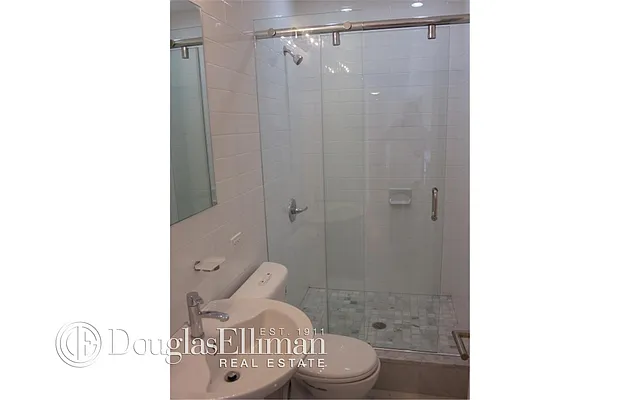 Rented by Douglas Elliman | media 4