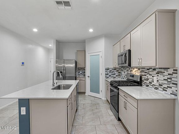 3rd image of 3565 N Kellen Canyon Ct