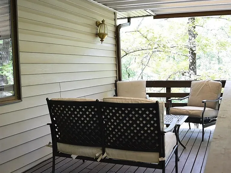 240 Pine Knot Rd — Photo 4