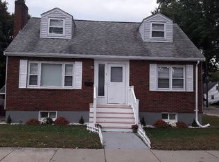 1 Lawton Ter, Hyde Park, MA 02136