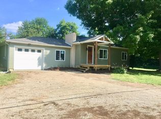 348 S Main St, Croton, OH 43013