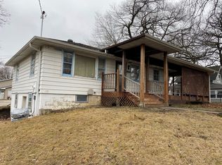 2200 Belmont Ln, Mound, MN 55364