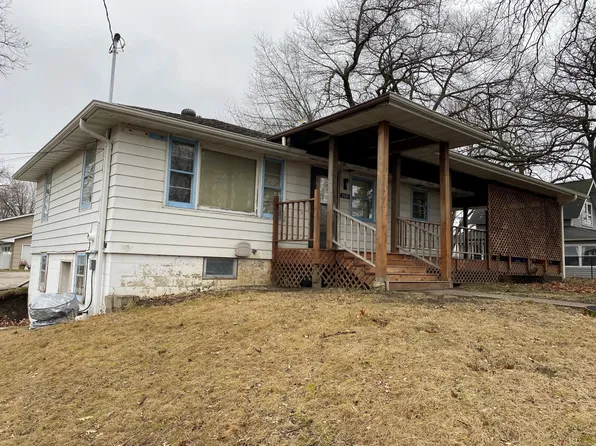2200 Belmont Ln, Mound, MN 55364