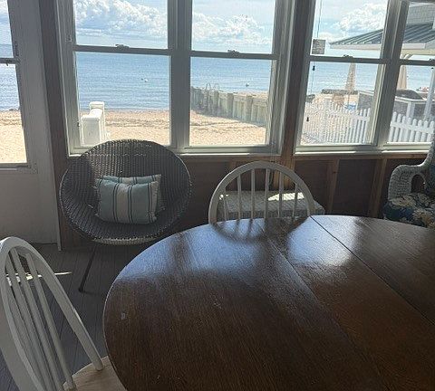 5th image of 105 Shore Road