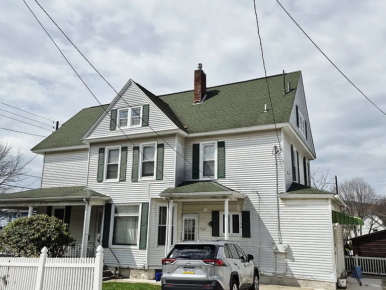 109 Salem Ave #1 — Photo 2