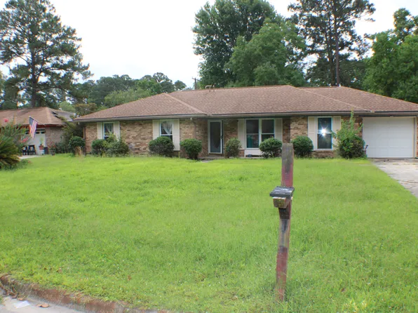 5 Birchwood Cv, Savannah, GA 31419