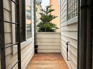 1578 10th Ave #1, San Francisco, CA 94122