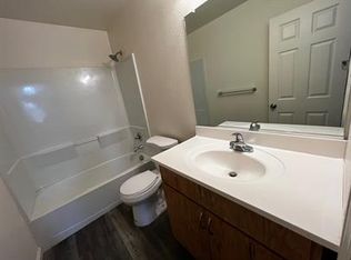 1786 8th Ave #B, Olivehurst, CA 95961