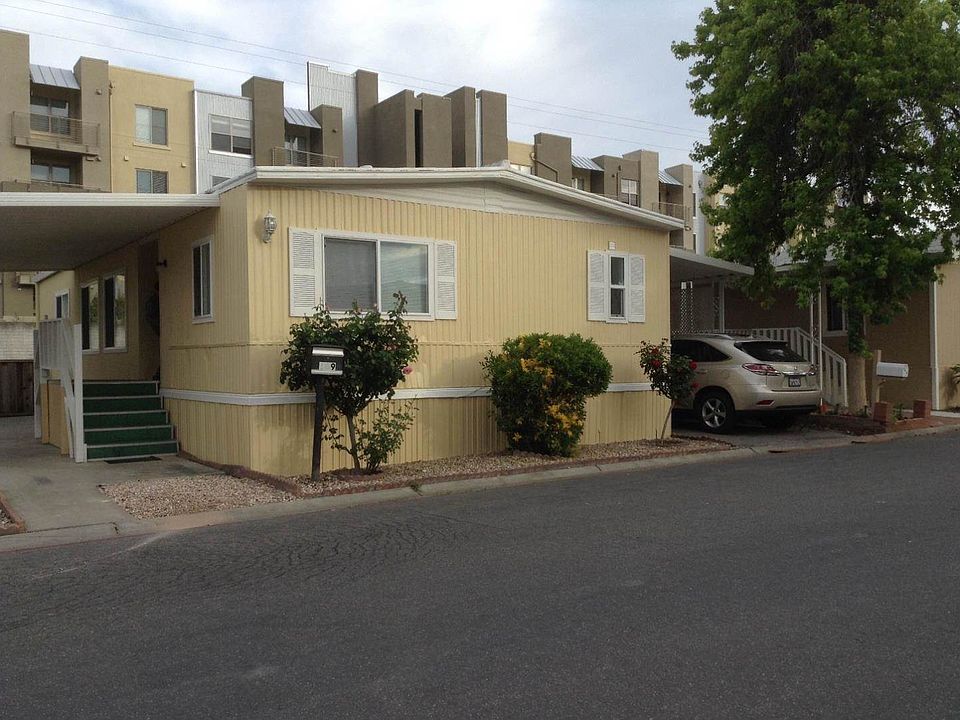 1st image of 169 El Bosque St #169