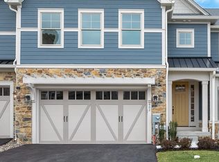 602 Roberts Rd #52, Ambler, PA 19002