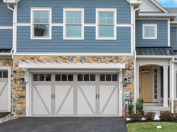 602 Roberts Rd #52, Ambler, PA 19002
