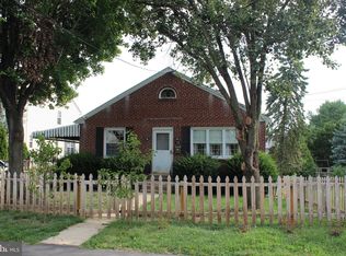 735 Cedar St, Norristown, PA 19401