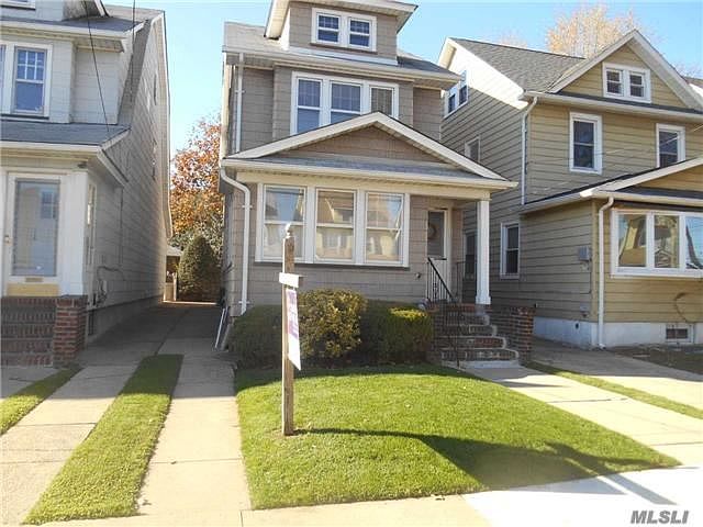 1st image of 9312 242nd St