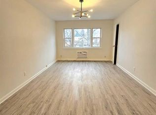 188 Hillside Ave APT H2, Leonia, NJ