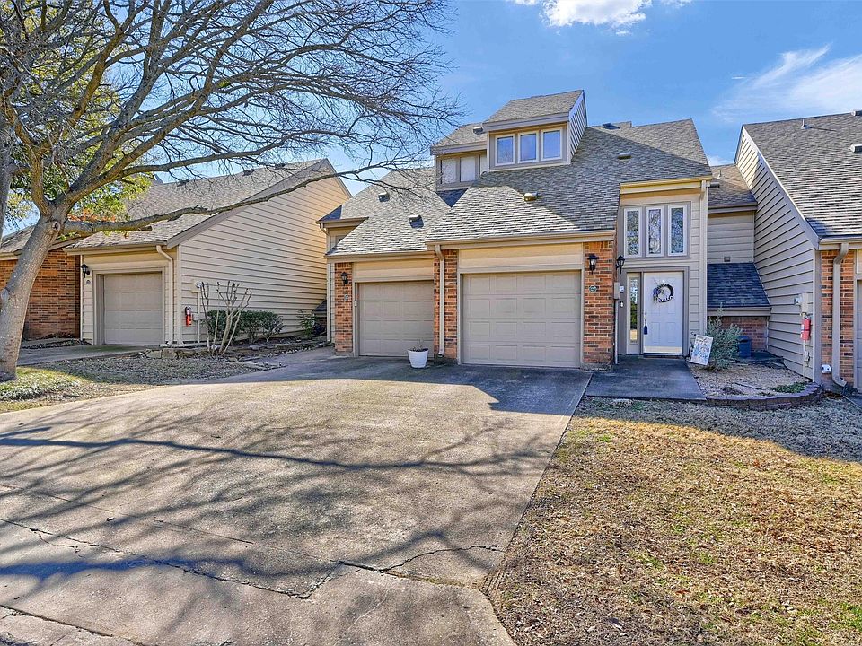 1st image of 127 Summer Place Cir