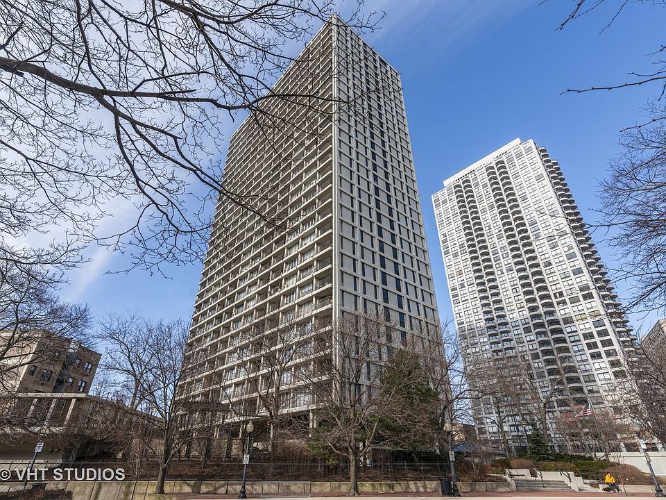 1st image of 1960 N Lincoln Ave #406