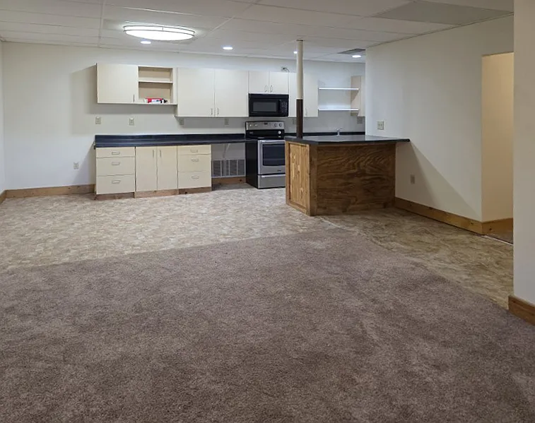 1110 1/2 Sextonville Rd #2