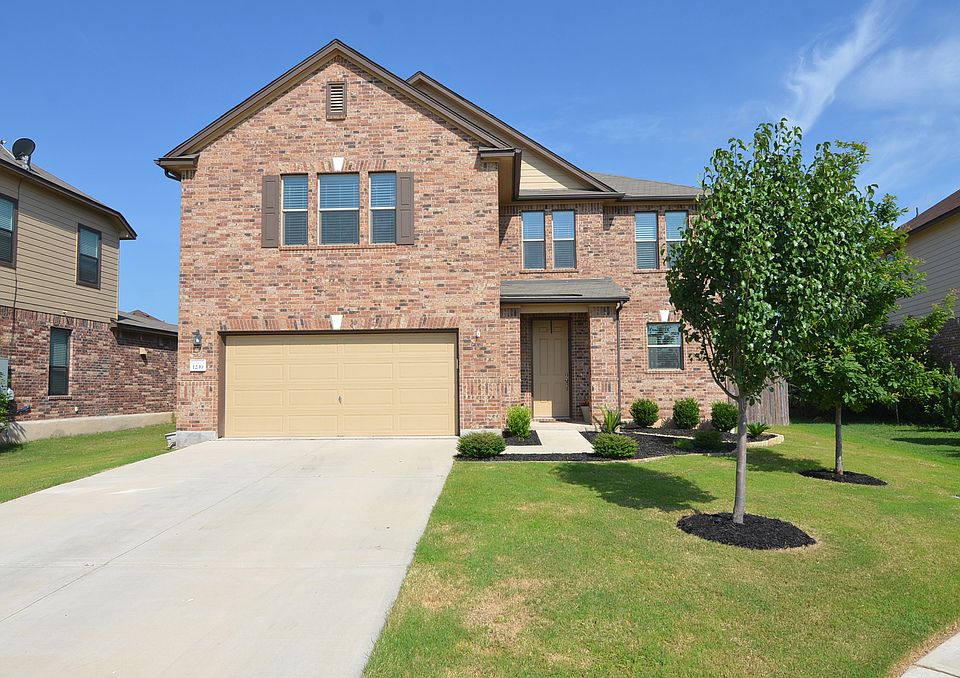 1st image of 1239 Hyde Park Dr