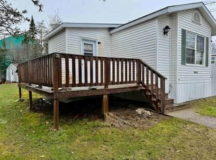 11 Forest View Dr, Barrington, NS B0W 1E0