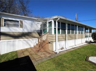 45 Shawnee Rd, East Hartford, CT 06118