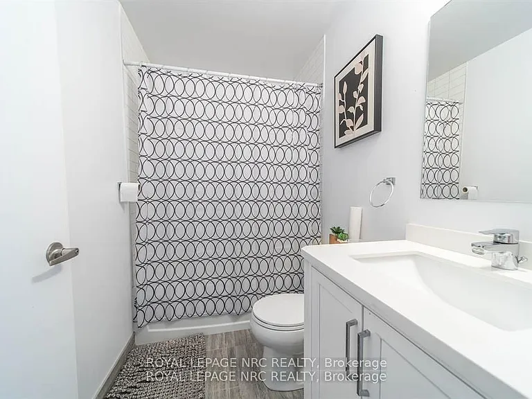 7711 Green Vista Gate #302 — Photo 8