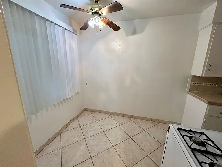 D Street Apartments — Photo 4