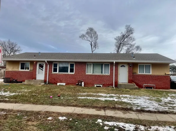 302 S Plum St, Vermillion, SD 57069
