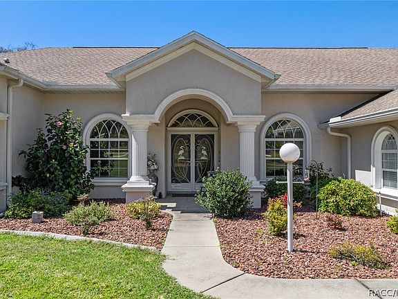3rd image of 4070 N Saddletree Dr