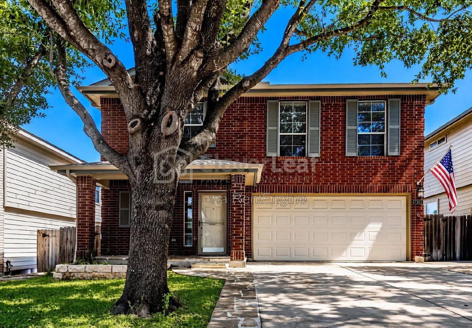 3 bed, 2.5 bath, 1958 sqft, $1,925 — Photo 3