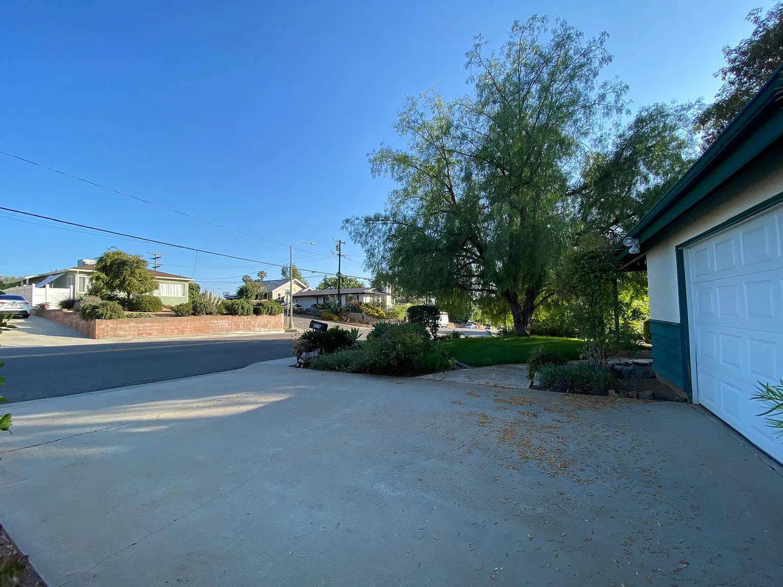 3 bed, 1640 sqft, $4,000 — Photo 3