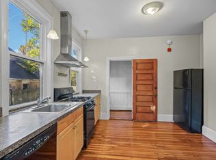 30 Princeton Ave APT 1, Providence, RI 02907