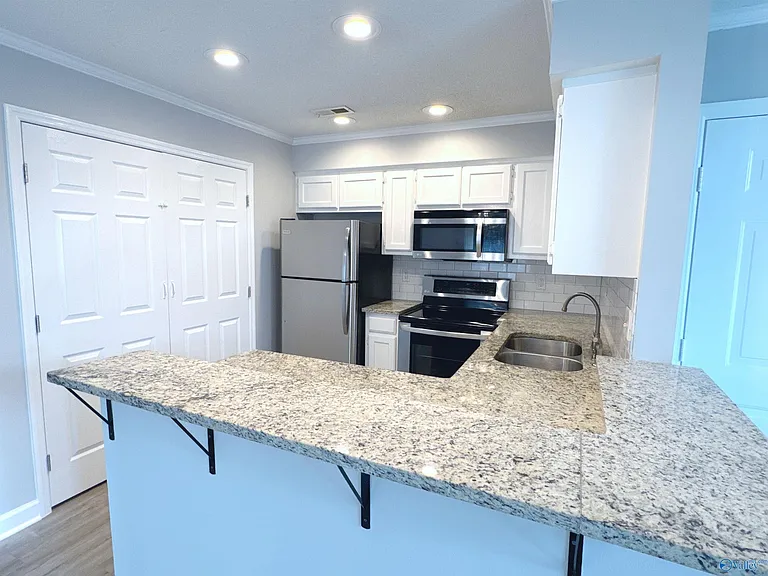 258 Waters Edge Ln #258 — Photo 7