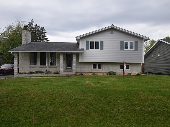 2nd image of 13 Birchview Drive