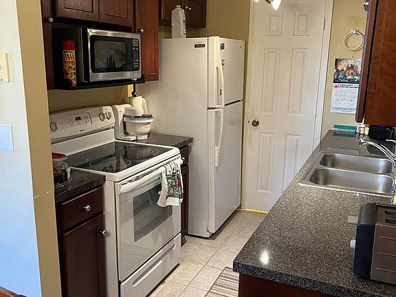 4th image of 1223 E Townley Avenue