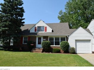 4979 Corliss Rd, Lyndhurst, OH 44124