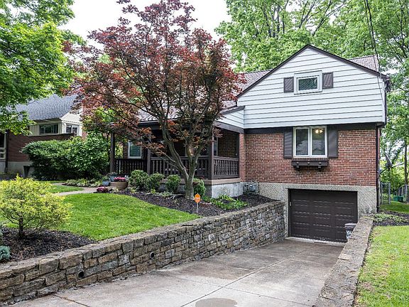 2nd image of 3312 Ashwood Dr