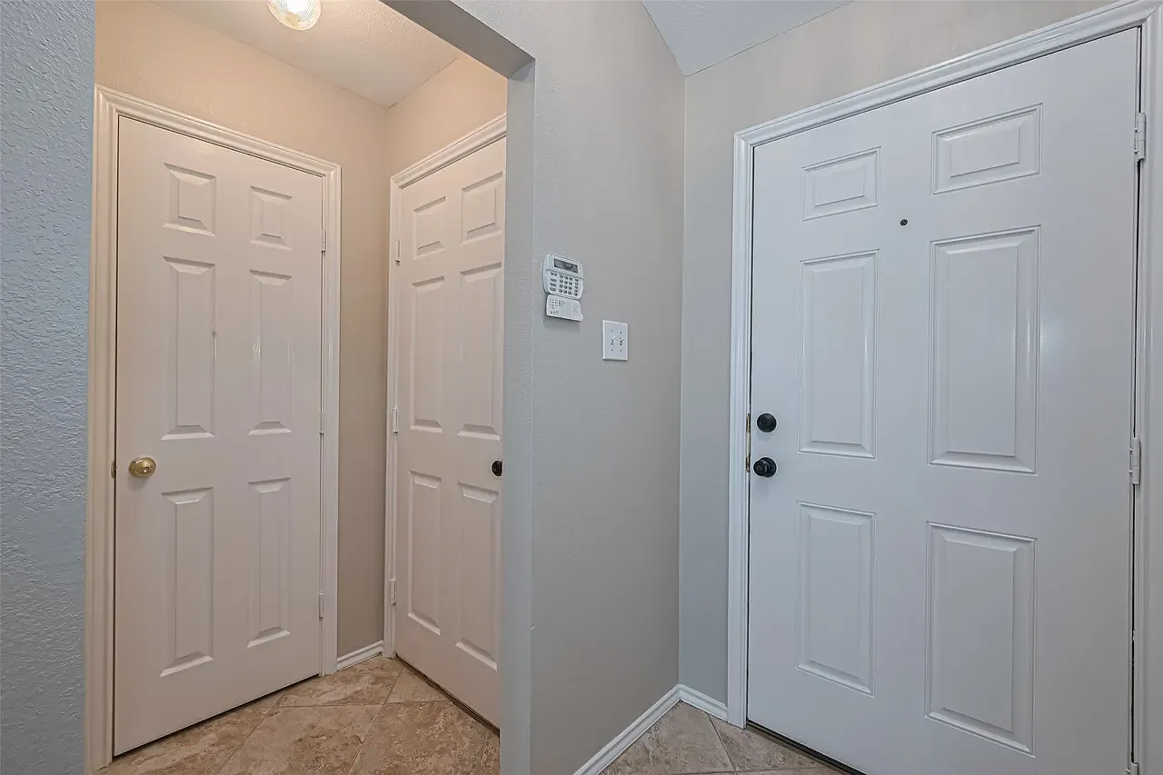 3 bed, 1723 sqft, $1,850 — Photo 4