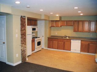 1326 W Broad St, Bethlehem, PA 18018