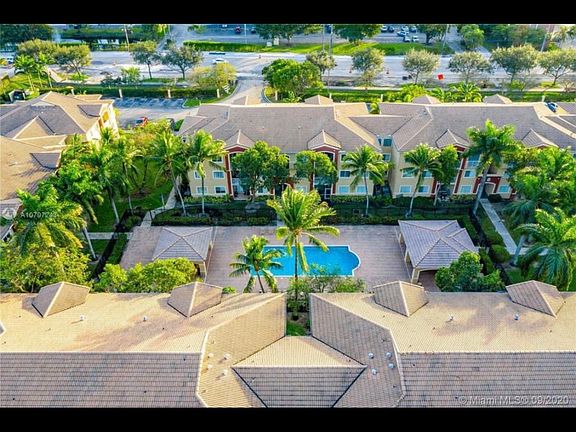 4th image of 7085 Nova Dr APT 317